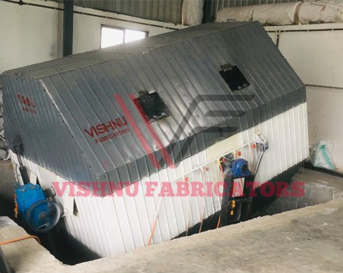 Capsule Type Rock n Roll Rotomoulding Machine for Water Storage Tank